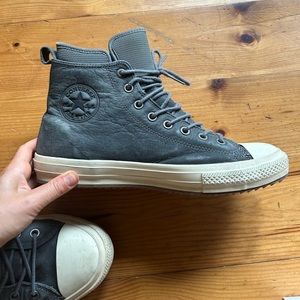 High top converse - winterized and waterproof sz 9.5 mens